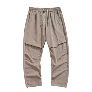 潮牌伞兵工装裤男宽松阔腿直筒休闲裤春季日系新款卡其色弯刀裤子