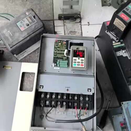 溢价-普传变频器 PI500-075G3 普传75KW变频器