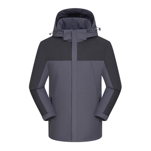新款爸爸外套加绒加厚中年男士可卸连帽户外三防冲锋衣中老年男装