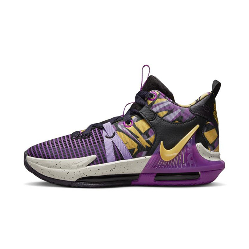 詹姆斯实战篮球鞋耐克Nike大童