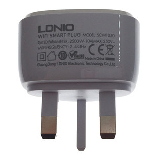 LDNIO智能WiFi转换插头手机远程控制定时开关面板万能通用插座孔1