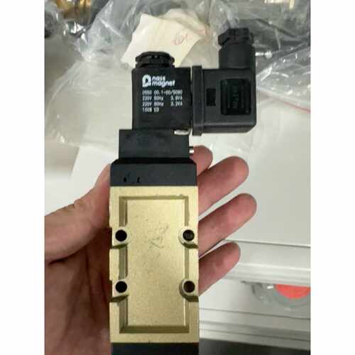 议价YPCNAMUR电磁阀SN4101IP工作压力1.5维修