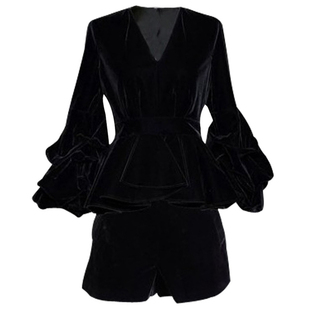 2025春装新品大码金丝绒套装女v领灯笼袖收腰显瘦荷叶边上衣短裤