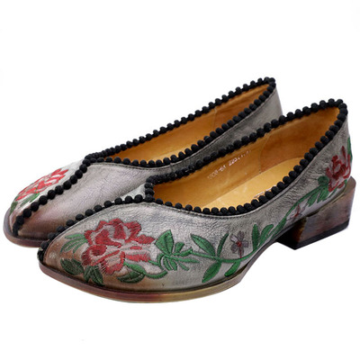 脱毒罂粟国风当潮牛皮手工绣花女