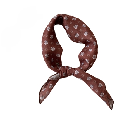 韩系慵懒风棕色鸢尾花方巾丝巾女