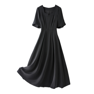 大码女装方领黑色连衣裙2026年新款夏天收腰显瘦胖妹妹mm气质裙子