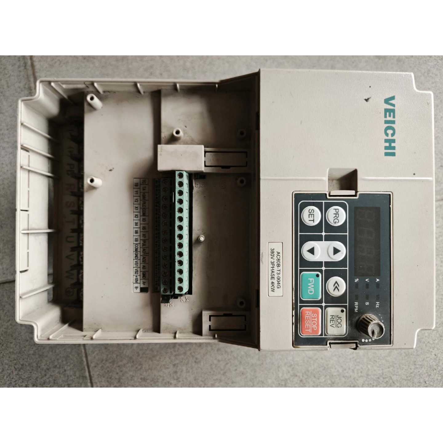 议价伟创变频器AC80B-T3-004G ，4-5.5千瓦一台