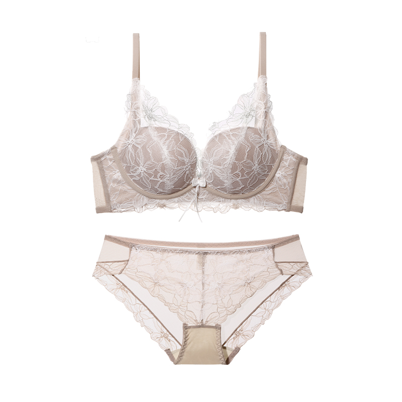 蕾丝内衣女法式性感深v小胸聚拢显大无钢圈收副乳文胸套装2025秋
