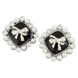 「暗夜礼赞」小巧精致耳钉蚊香盘耳夹无耳洞蝴蝶结耳环可爱耳饰女