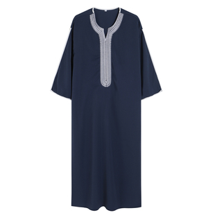 迪拜长袍男士刺绣宽松圆领民族服饰中东土豪长袍长衫Muslim Robe