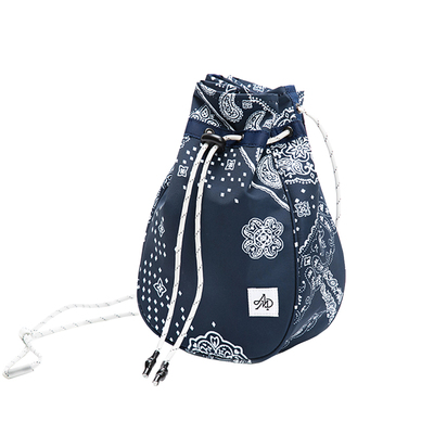 腰果花迷你抽绳束口袋包