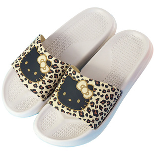 正品hellokitty成人女款家居拖鞋夏季凯蒂猫大人浴室防滑软底凉拖