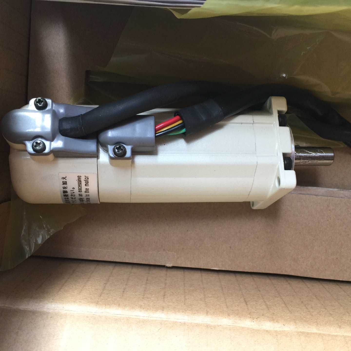 议价MSMA012A1G松下100W伺服电机全新质保一年,现货供应,议价