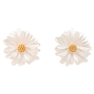 IPINK小雏菊耳钉新款时尚甜美百搭耳饰2025新款小众简约设计耳环