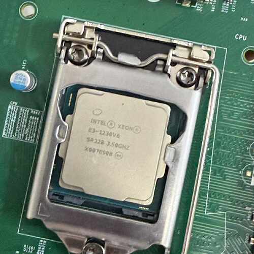 议价Intel XEON E31230V6 CPU 3.50G可维修
