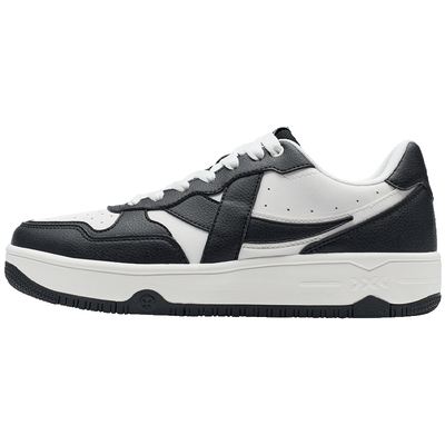 特步男鞋2025秋季新款厚底休闲鞋增高小白鞋板鞋轻质运动鞋百搭鞋