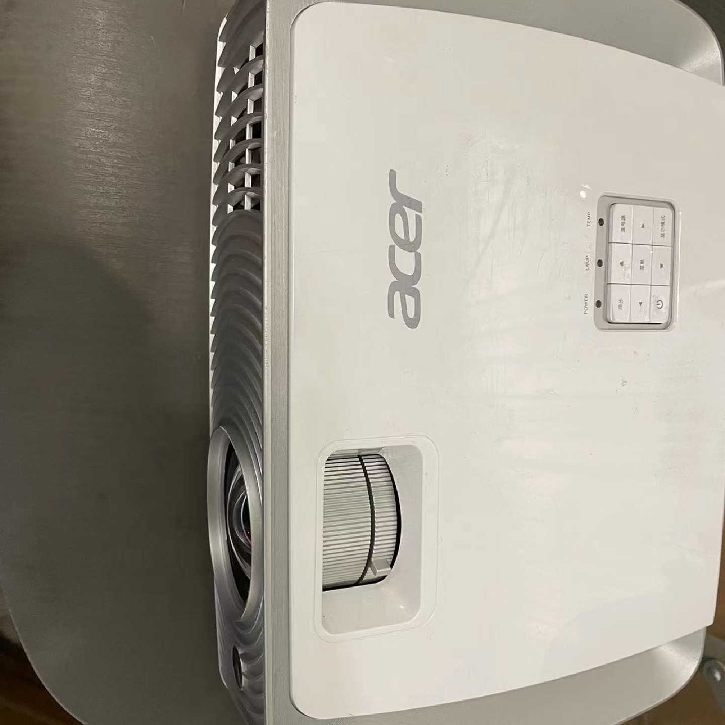 宏碁H7550ST短焦投影仪，1080p分辨率，支持3d，首议价
