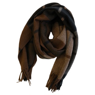 PKH.HK特 贯穿冬季 种草人手一条经典百搭老钱风格纹流苏羊毛围巾