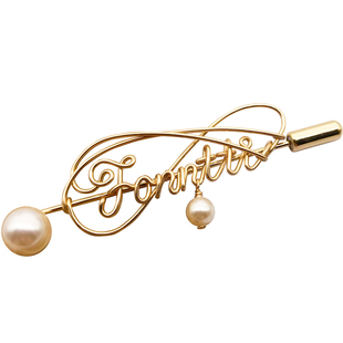 定制胸针珍珠原创设计感小众别针配饰字母名字女小香风礼物高级感