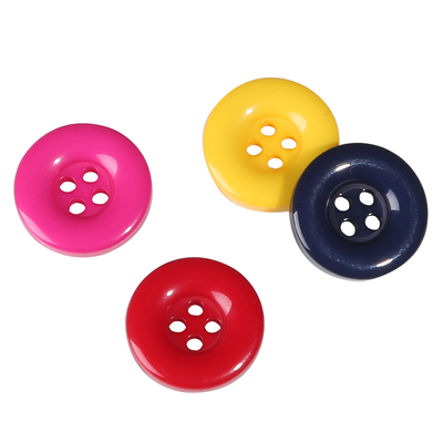 树脂四眼纽扣女装大衣百搭