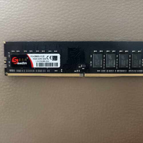 议价拆机件Saniter索奈特DDR4 16GB 3200内存条维修