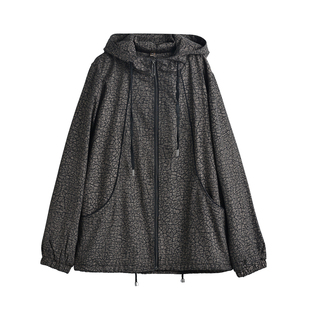 妈妈春装外套新款上衣中老年女士加肥特大码宽松洋气胖人风衣年轻