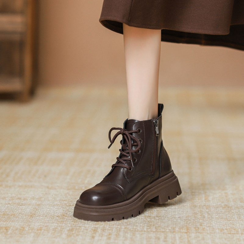 棕色真皮马丁靴女2025新款秋冬季小个子爆款短筒内增高加绒短靴子