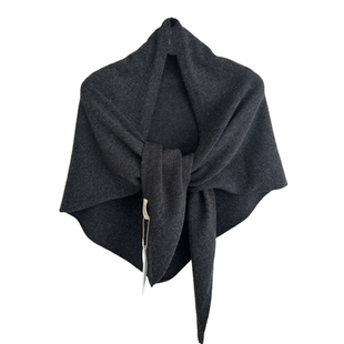 纯羊毛100%wool高品质秋冬围巾披肩女外搭两用纯色大宽松三角巾