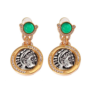 人像耳钉耳环2025新款古币耳环设计感法式复古高级轻奢绿宝石耳饰