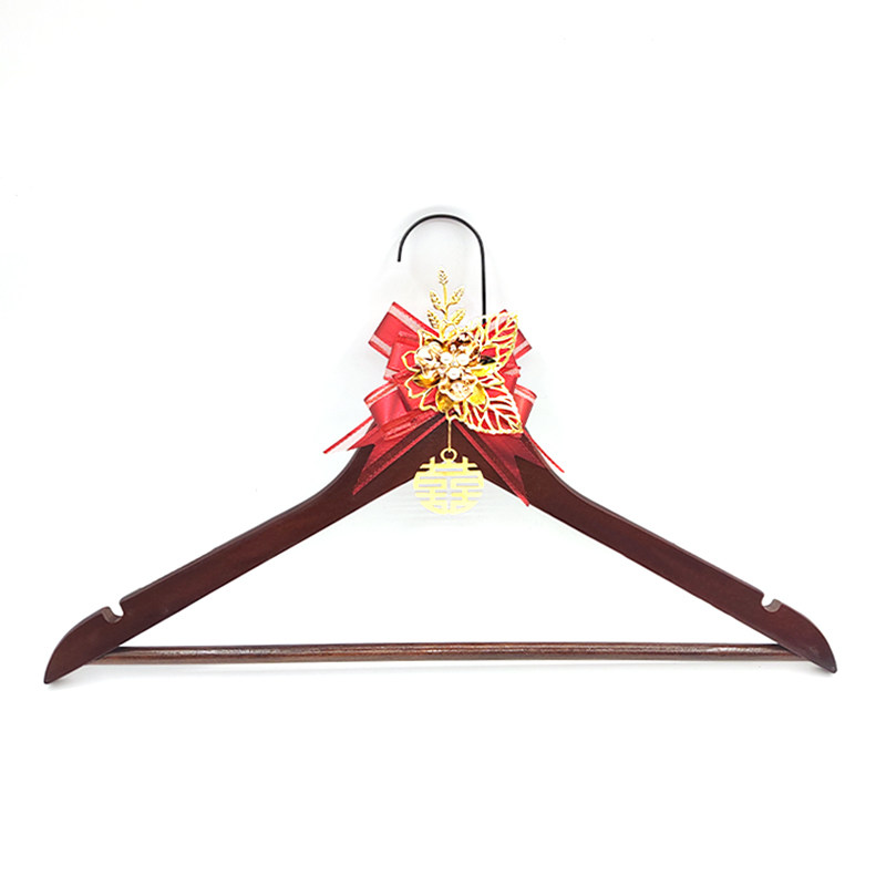 结婚衣架防滑婚纱衣撑复古中式秀禾服实木衣架新娘服陪嫁喜字衣挂