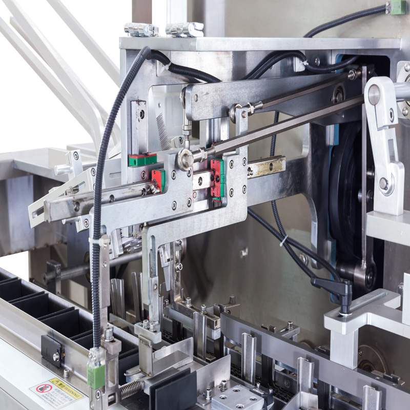 食品包装机 开盒机入盒机 小型装箱机 饼干 月饼 雪糕 咖啡条装盒