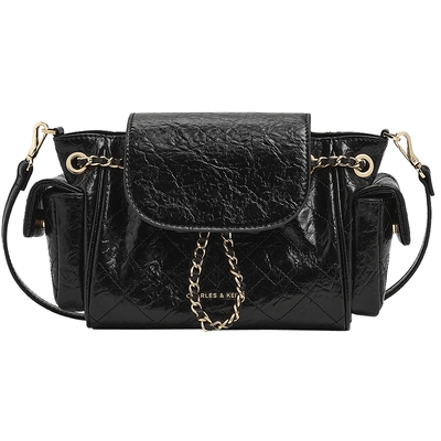 菱格油蜡皮双肩包CHARLESKEITH