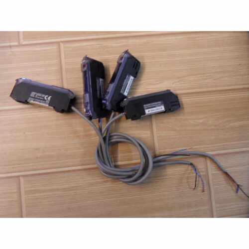 【议价-可维修】E 光纤放大器 FS-V31C/二手均有货