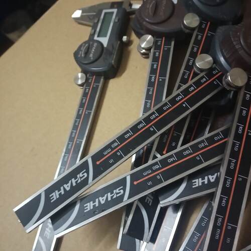 议价The Three-Plus Digital Caliper Is In Decent Condition Ac