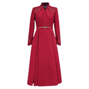 浒城古娘新款苗族刺绣气质过年收腰长袖新中式国风战袍连衣裙女春