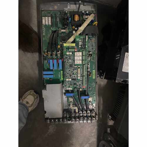 议价-变频器ACS550-01-125A-4，品，主板驱