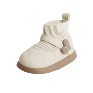 秋冬季女宝宝小皮鞋一岁加绒小童公主短靴子软底婴儿学步二棉鞋子