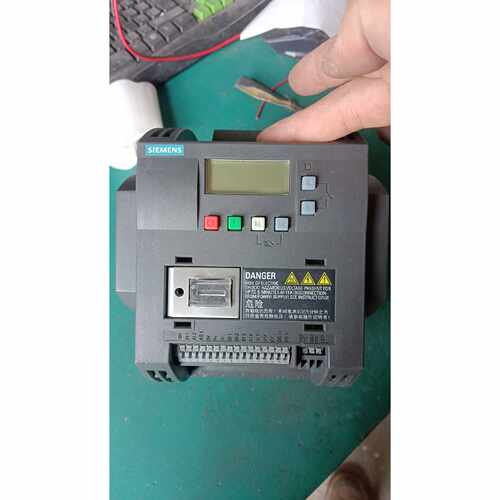 议价3603#，3KW380V，西门子V20变频器，型号6SL3
