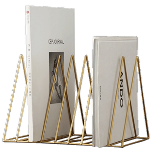 北欧简约铁艺三角书架杂志报刊架客厅书房桌面收纳装饰置物架书立