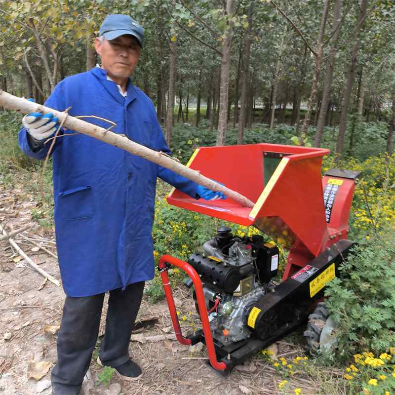 原地做肥料果园树枝粉碎机柴油劲大粗树枝碎片机园林枝条碎枝机