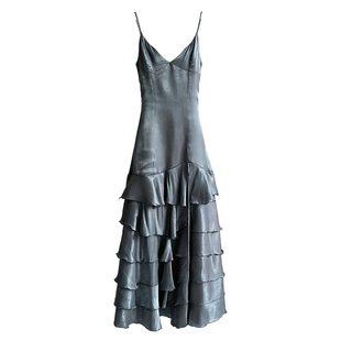 法式party吊带露背连衣裙人鱼姬荷叶边轻奢小众成人礼生日礼服