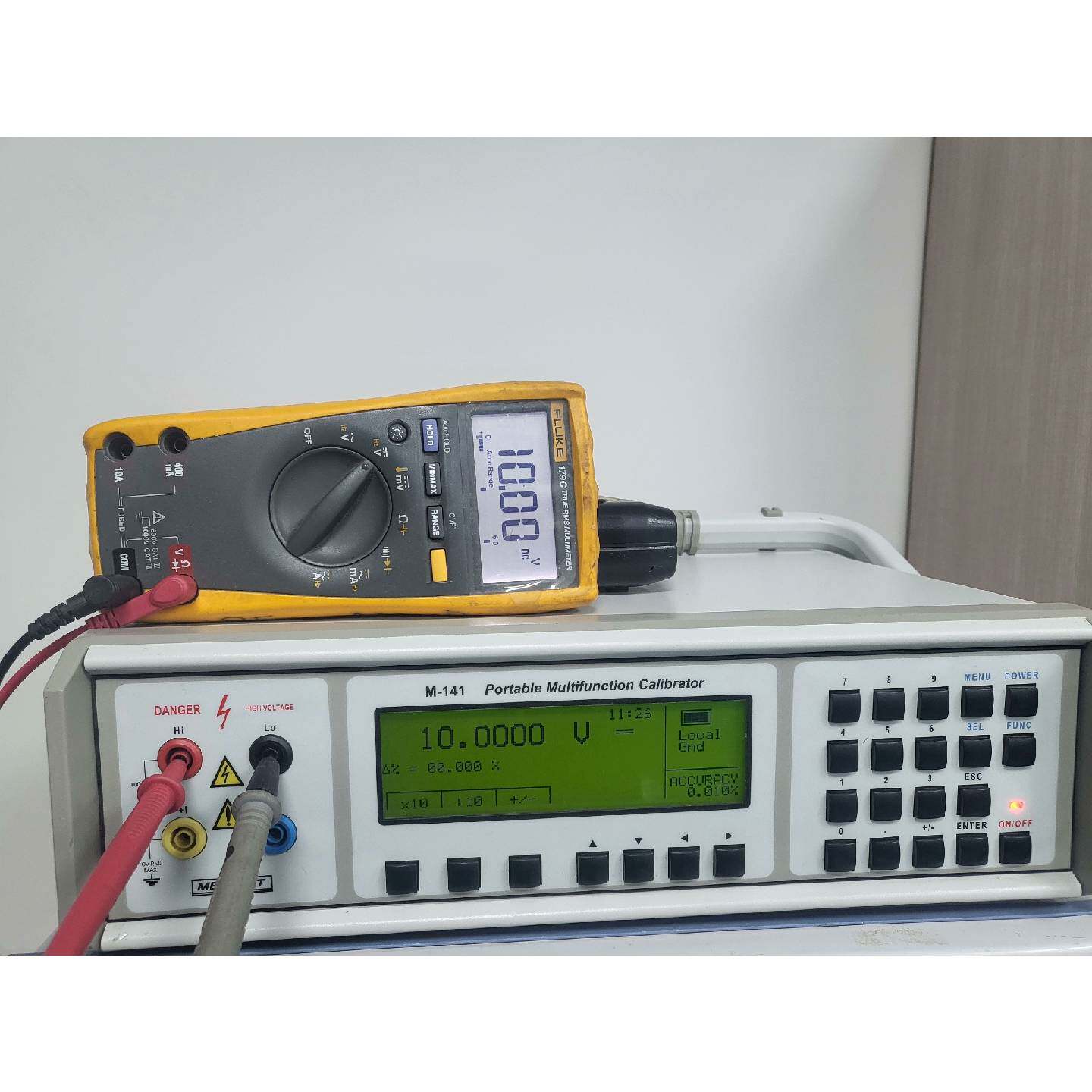 【请询价】meatest密特M141式多功能校正器交流直流电压