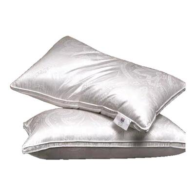 富安娜抗菌蚕丝枕头高端家用枕芯