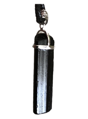 天然银镶嵌黑碧玺原石吊坠