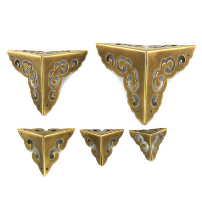 祥云仿古铜配件三面角花首饰盒