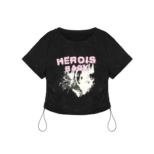 辰米范【现货6折】印花短袖t恤女修身短款夏2026新款黑色褶皱圆领