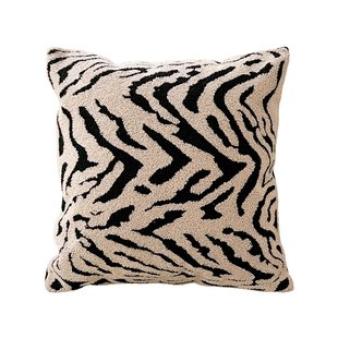 蔓越家 高奢虎纹 北欧沙发PU皮面抱枕抱枕套卧室床头靠背靠垫含芯