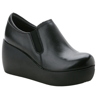 坡跟女土皮鞋一脚蹬厚底福乐鞋复古增糕不累脚中年职业高档鞋秋冬