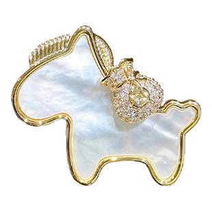 小众独特设计小马胸针轻奢高级感西装别针精致时尚可爱百搭配饰女