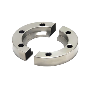 kf环颈卡箍304不锈钢带孔对开半月舱壁隔板0腔壁隔膜管夹螺丝法兰